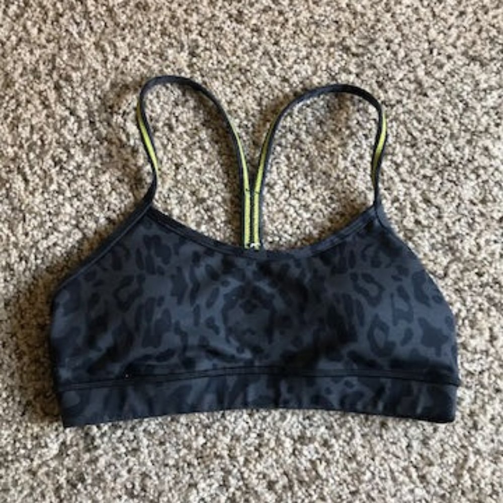 Lululemon Power Y Sports Bra